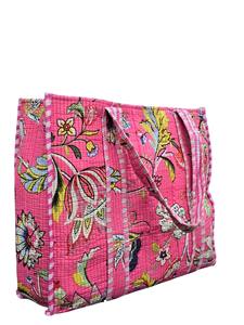 Bolsa de Mano Acolchada con Estampado a Mano en Color Rosa, Bolsa de Compras para Mujer, Hecha a Mano - Product Image 2