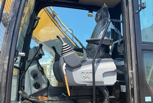 Excavadora de cadenas CAT 320D3GC 2025, nueva, con motor Cummins de alto rendimiento y ahorro de energía, lista para su despliegue. - Product Image 3