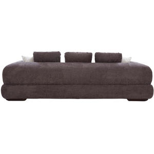 Chaise pivotante Rosia de qualité supérieure, élégante et moderne, avec revêtement en bouclette moelleuse, base en bois et style confortable et luxueux, en vente - Product Image 3