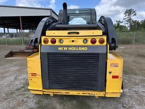 Minicargadora usada 2022 New Holland C332 Track Minicargadora lista para trabajos de construcción de movimiento de tierras - Product Image 6