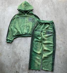 Sudadera con capucha y cremallera recortada con capucha doble lavada vintage a rayas bordadas con serigrafía personalizada pantalones de chándal holgados con dobladillo crudo - Product Image 1