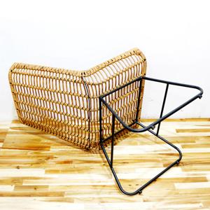 Comehome-Chaise d'extérieur suspendue pour une expérience de jardin unique et relaxante - Product Image 2