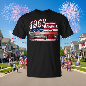 Camiseta con diseño de la bandera americana de la Galaxie 500 de 1963, diseño del 4 de julio - Product Image 3