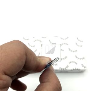 Pince à épiler professionnelle d'extension de cils à poignée diamantée avec logo personnalisé nouvel acier inoxydable durable avec pointe pointue - Product Image 5