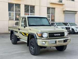 LANDCRUISER LC79 4.0 Edición 70 Aniversario, 2 Puertas, 2 Plazas, Volante a la Izquierda, Vehículo Nuevo Económico - Product Image 2