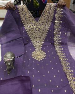 PANTALON KURTI DE TRAVAIL À BRODERIE LOURDE AVEC FÊTE ORGANJA LOURDE ENSEMBLE DUPPATA - Product Image 2