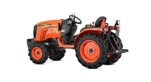 Tracteur à roues 70 CV, machine agricole avec boîte de vitesses. - Product Image 4