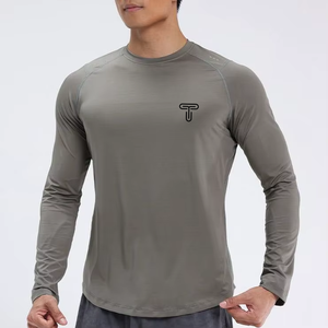 2024 moda 180gsm cuello redondo en blanco entrenamiento al aire libre camisa de manga larga transpirable de secado rápido Slim Fit sólido hombres camisa de manga larga - Product Image 1