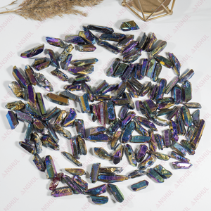 Cristaux de Quartz Aura Miniatures en Titane, Polis à la Main, Tendances Actuelles, Cristaux Naturels de Guérison, Décoration Feng Shui pour la Maison, Prix de Gros - Product Image 4