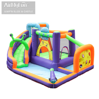 Casa de Brinco para Niños con Pared de Escalada Integrada, Sistema de Rociado de Agua, Diseño de Piscina con Chorros de Agua, Cumple con la Normativa ASTM, Ideal para Fiestas al Aire Libre