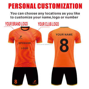 Maillots de football personnalisés en gros pour équipes, unisexes, pour adultes, 100 % polyester, séchage rapide, respirants, ensemble d'entraînement de football - Product Image 2