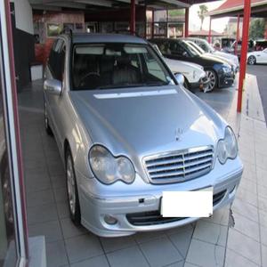 MERCEDES-BENZ Clase C 2006 USADO, Volante a la Izquierda/Derecha - Product Image 1