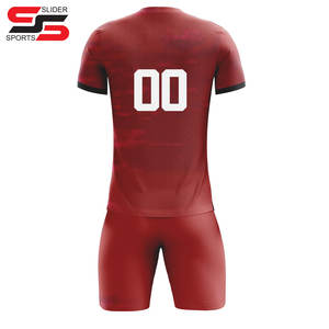 Vente en gros 100% kits de maillots de football en polyester sublimation uniformes de football respirants personnalisés pour hommes ensemble avec logo - Product Image 4