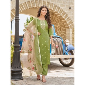 Nuevo lanzamiento tradicional conjunto de pantalón superior romano con bordado trabajo elegante Digital impreso Dupatta hecho a mano por el fabricante - Product Image 1