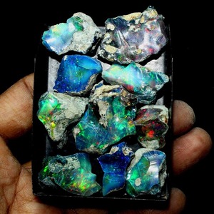 Opale noire de Welo éthiopienne, coupe ovale, changement de couleur, brute, naturelle, pour la fabrication de bijoux, pierres précieuses en vrac - Product Image 6