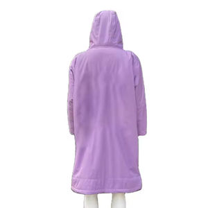 Parka de natación ligera de invierno con cremallera completa de la mejor calidad, chubasquero de tela de lona cómodo, proveedor al por mayor con OEM - Product Image 3