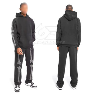 Chándal de 2 piezas con diamantes de imitación para hombre, elegante diseño brillante para hombre, chándal con diamantes de imitación - Product Image 3