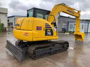 Pelleteuse sur chenilles d'occasion Offre Spéciale Komatsu PC70 au Japon avec noyau de pièces moteur - Product Image 4