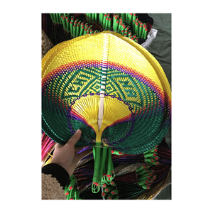 VENTILATEUR À MAIN EN BAMBOU DU VIETNAM MINI VENTILATEUR À MAIN PLIABLE FESTIAL HOME DECORE PALM LEAF HAND FAN NATURAL GOOD DECOR HOME PAINT - Product Image 4