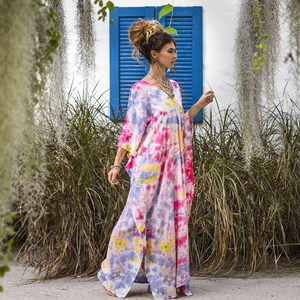 Wholesale Tie Dye <b>Kaftans</b> India Women Apparel Short Sleeve V Neckline Bohemian Short <b>Kaftan</b> for Women Beachwear Summer Cover Ups - Product Image 2