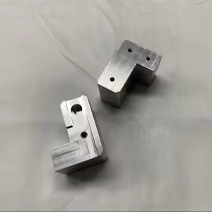 Servicio de Mecanizado CNC de Precisión, Fabricante en Vietnam - Product Image 1