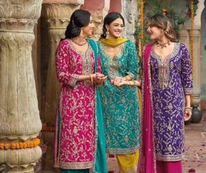 Salwar Kameez de fête de travail de fil brodé de séquence de chinon lourd avec le haut du bas du designer Dupatta en organza - Product Image 5