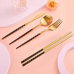 Couteau à poignée en or fabriqué à la main pour servir du beurre au fromage Idéal pour les restaurants d'hôtel et les accessoires de cuisine élégants - Product Image 6