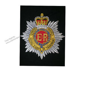 Insignes brodés à la main emblèmes insignes de blazer rangs personnalisés insignes de broderie à la main en fil de fer - Product Image 6