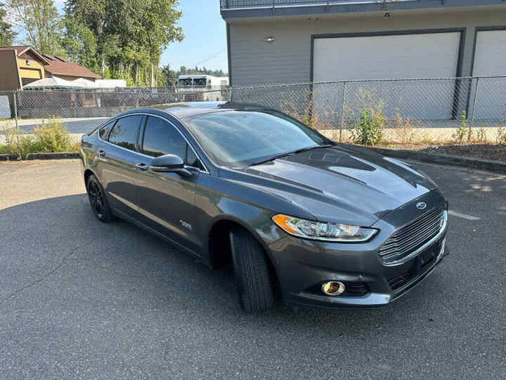 Best Wholesale Used Cheap Cars for Sale 2016 F O R d Fusion Energi Titanium 4dr Sedan
