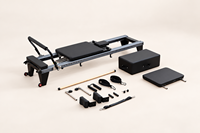 Peralatan Pilates Profesional Portabel Studio Komersial Berbahan Aluminium Hitam, Reformer dengan Kereta Geser Halus dan Senyap untuk Tubuh
