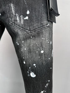 2025 Fashion Paint Splatter Distressed Jeans Trousers Street Wear Wash Denim Pants for Men - Product Image 6