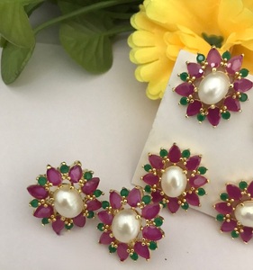 ต่างหูอินเทรนด์คุณภาพดีที่สุดต่างหูมุกแท้เครื่องประดับแฟชั่นสำหรับงานแต่งงานและงานปาร์ตี้สำหรับผู้หญิงและเด็กผู้หญิง - Product Image 2