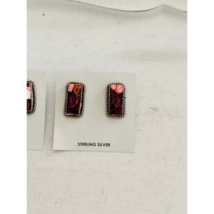 Pendientes de Plata de Ley Hechos a Mano por los Navajo, Diseño de Rosa Dahlia, Artículo Coleccionable Cultural - Product Image 4