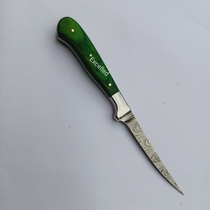 Couteau de chef en acier Damas de 9 pouces fait à la main sur mesure avec manche en bois Pakka couteau de cuisine tranchant avec étui en cuir - Product Image 3