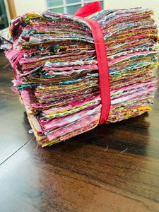 Paquete Vintage Kantha Scrap algodón acolchado parches tela Boho indio chatarra vestido hacer chatarra paquete - Product Image 5