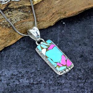 Venta al por mayor JESSICA CREATION Colgante de Plata de Ley 925 con Dalia y Turquesa, Engaste de Bisel, Bañado en Oro y Rodio, Joyería Fina de Moda - Product Image 1