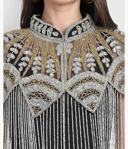 Robe de soirée burlesque festive, cape, perles, sequins, broderie, design asymétrique élégant, 100% polyester, mini col haut - Product Image 1