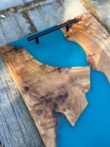 Plateau décoratif unique en résine et en bois pour organiser les bijoux, le maquillage, les parfums, les bougies et les articles essentiels pour la maison à un prix raisonnable - Product Image 5