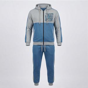 Ropa Deportiva Ligera con Capucha para Hombre, Chándal Transpirable de Tela 100% Poliéster con Cierre de Cremallera, Estilo Atlético, Ideal para el Gimnasio - Product Image 1