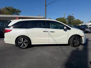 Precio bajo, Honda Odyssey Elite 2018, auto usado en venta - Product Image 4