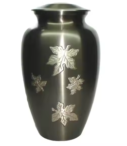 Urne funéraire en métal pour cendres humaines adultes, grande urne funéraire artisanale, disponible en laiton et en aluminium - Product Image 1