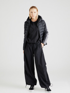 Service OEM Haute demande Noir Meilleure vente Veste d'hiver respirante en polyester tricoté matelassé dynamique pour femmes détachable - Product Image 3