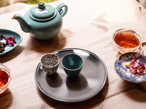 Plateau de service rond en acier léger non fini, fourni directement par l'usine, pour restaurants et usage domestique, disponible en plusieurs tailles - Product Image 2