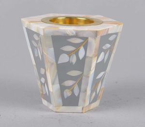 Quemador de Incienso Eléctrico Portátil Hecho a Mano con Incrustaciones de Hueso, Diseño Floral, para Uso en Interiores, Regalo Tradicional Árabe, Fragancias de Oud - Product Image 2