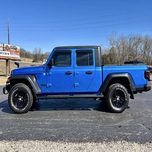 Jeep Gladiator Sport S 2020 d'occasion en excellent état - Product Image 2