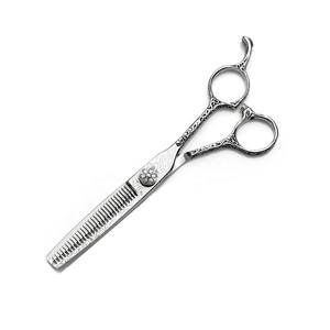 Tijeras de Peluquería Profesionales de Calidad Premium, Diseño Moderno y Artístico, Acero Inoxidable Japonés 4Cr13, Tijeras de Salón Afiladas - Product Image 1
