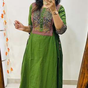 2023 Kuchi Afghani seda hecha a mano Lehenga Choli Tribal étnico Vintage vestido bordado completo estilo tradicional - Product Image 3