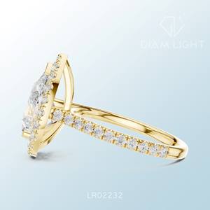 แหวนเพชรทรงลูกแพร์ดีไซน์หรูหราประณีต งานฝีมือประณีต เหมาะสำหรับงานหมั้น งานแต่งงาน และเป็นของขวัญสุดพิเศษ ประดับด้วยเพชรที่ได้รับการรับรองจาก IGI - Product Image 6