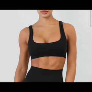 Vêtements de sport en coton pour femmes |   Logo personnalisé |   Faible MOQ |   Production naturelle et écologique |   Fabricant vietnamien - Product Image 1