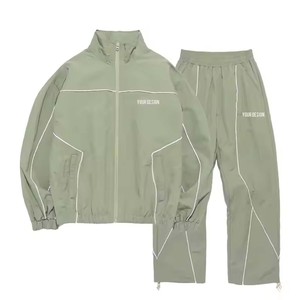 Ensemble de survêtements de jogging en velours unisexe avec logo personnalisé pour hommes, quantité minimale de commande basses, veste deux pièces de couleur unie, vêtements de jogging respirants - Product Image 2